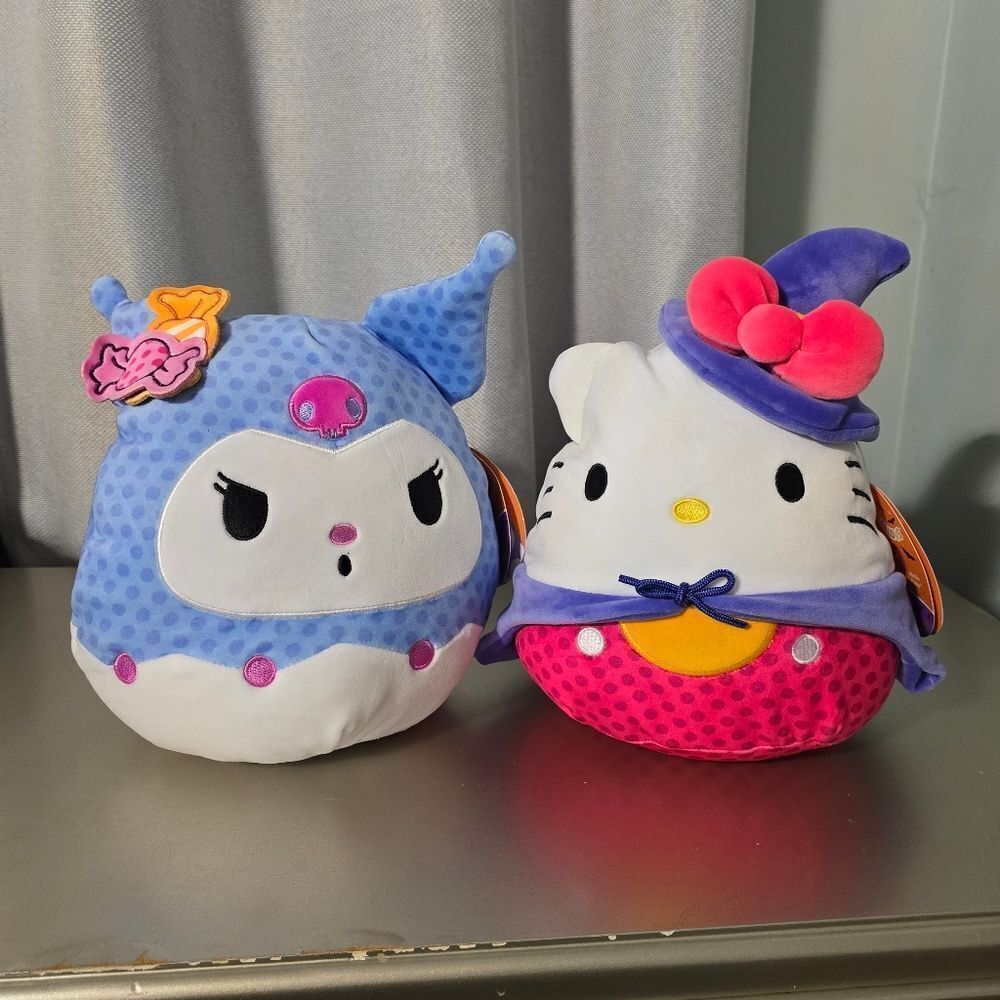 New Set of two Halloween 2025 Hello Kitty And Frinds Squishmallows toy bundle 8"
